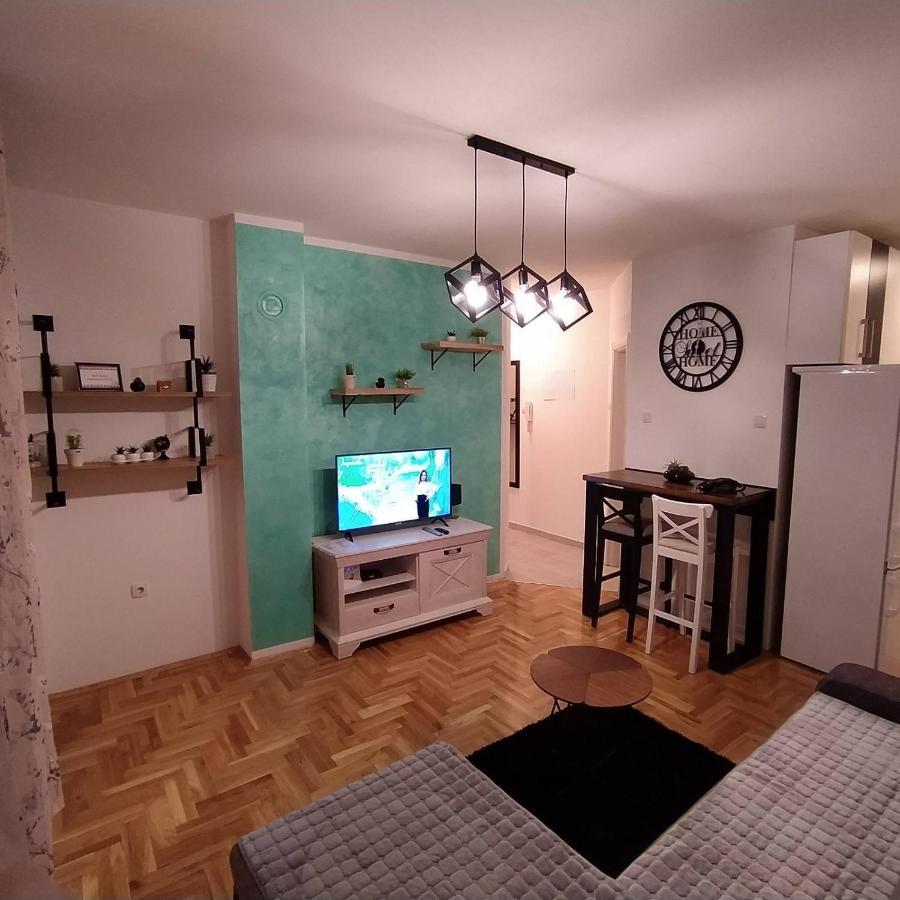 Daniris Apartman Novi Sad Eksteriør bilde